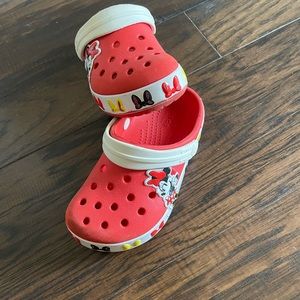Minnie Mouse Crocs